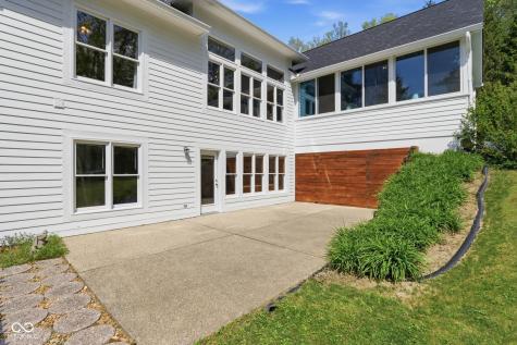 8839 Summer Estate Drive Indianapolis IN 46256