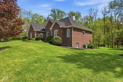 8839 Summer Estate Drive Indianapolis IN 46256