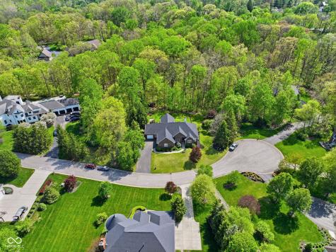 8839 Summer Estate Drive Indianapolis IN 46256