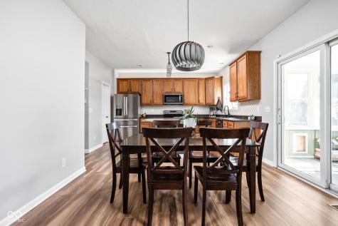 4347 Ledge Rock Court Zionsville IN 46077