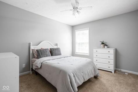 4347 Ledge Rock Court Zionsville IN 46077