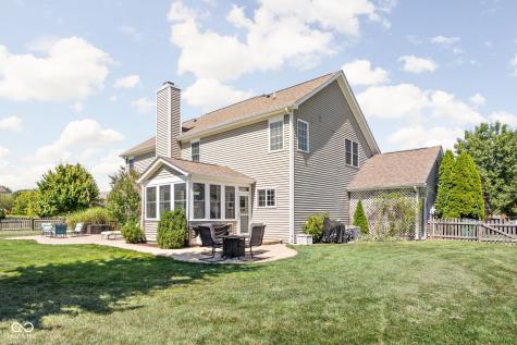 4347 Ledge Rock Court Zionsville IN 46077