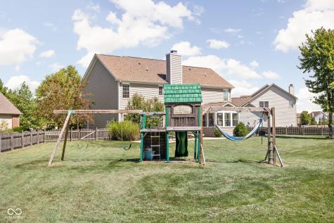 4347 Ledge Rock Court Zionsville IN 46077