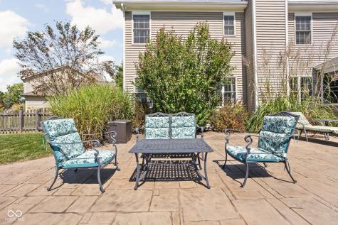 4347 Ledge Rock Court Zionsville IN 46077