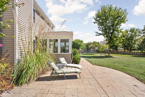 4347 Ledge Rock Court Zionsville IN 46077