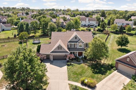 4347 Ledge Rock Court Zionsville IN 46077