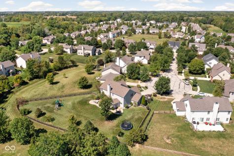 4347 Ledge Rock Court Zionsville IN 46077