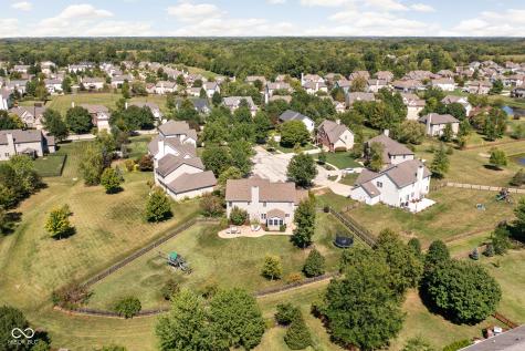 4347 Ledge Rock Court Zionsville IN 46077