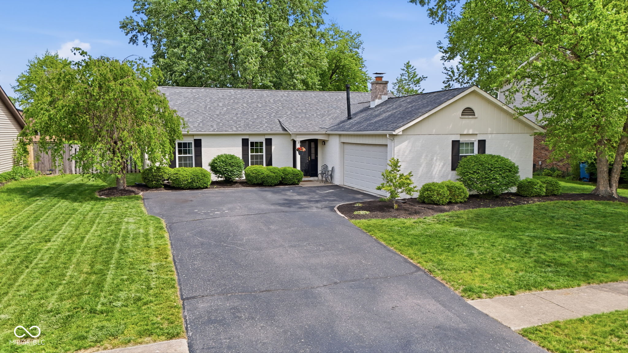 624 Colbarn Drive Fishers IN 46038