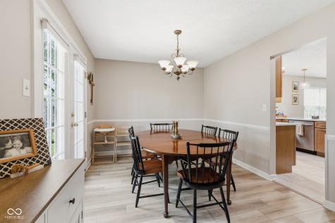624 Colbarn Drive Fishers IN 46038