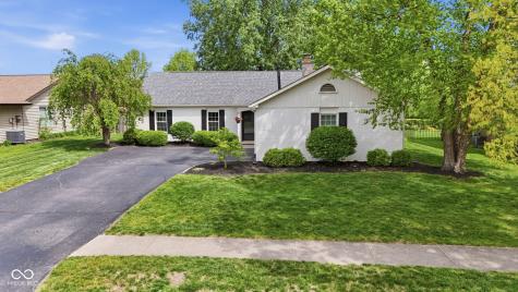 624 Colbarn Drive Fishers IN 46038