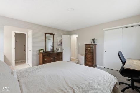 624 Colbarn Drive Fishers IN 46038