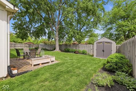 624 Colbarn Drive Fishers IN 46038