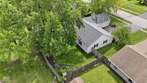 624 Colbarn Drive Fishers IN 46038
