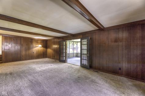 569 King Drive Indianapolis IN 46260