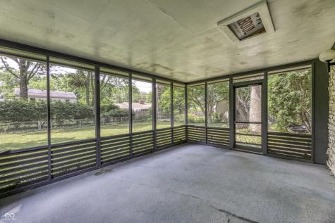 569 King Drive Indianapolis IN 46260