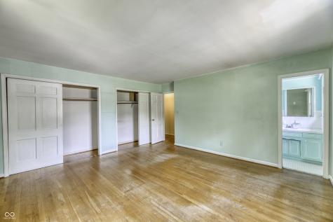 569 King Drive Indianapolis IN 46260