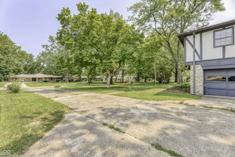 569 King Drive Indianapolis IN 46260