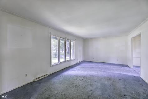569 King Drive Indianapolis IN 46260