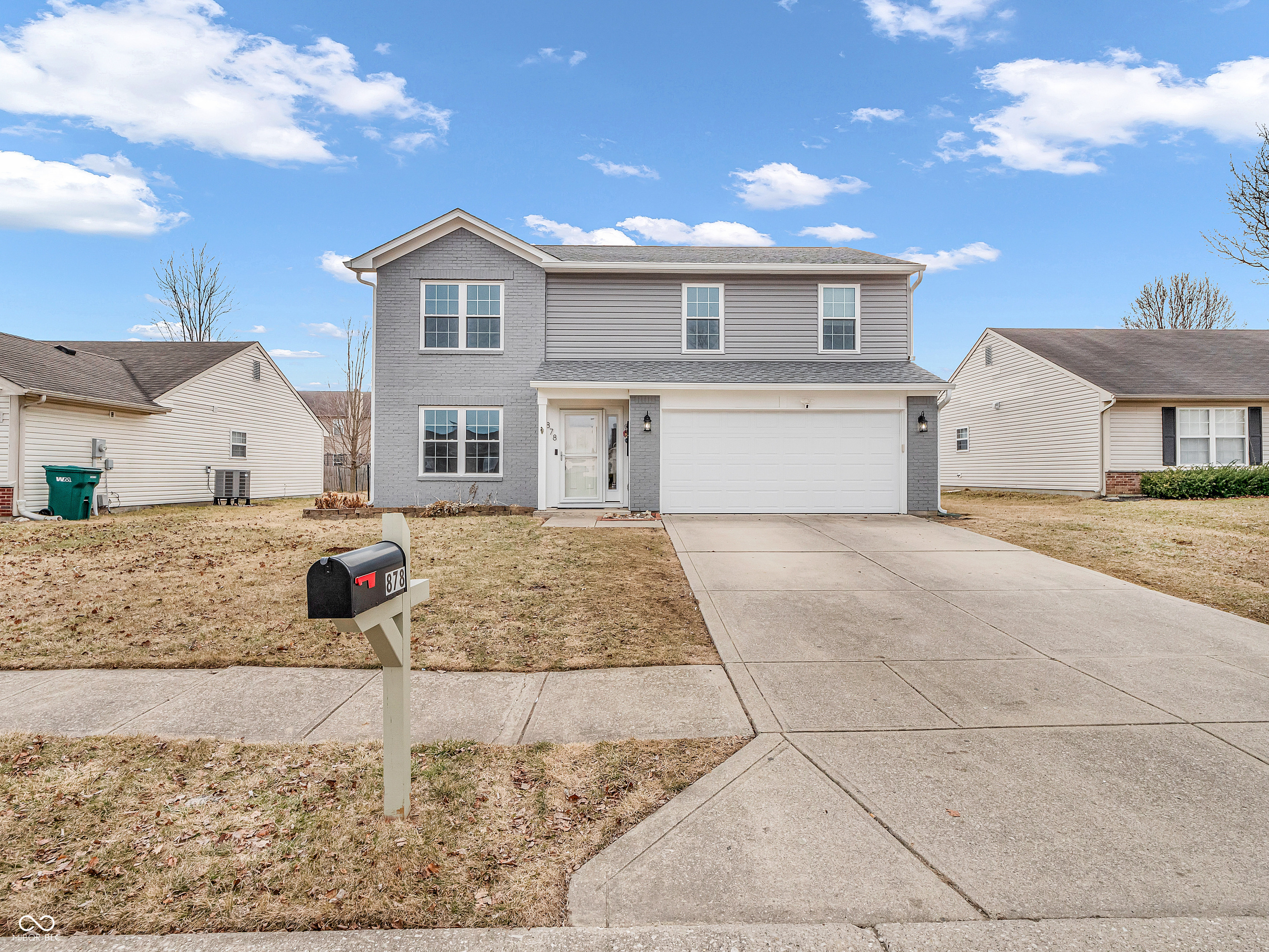 878 Hollowood Lane Avon IN 46123