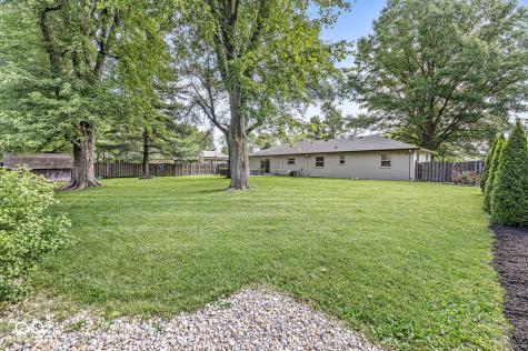 8644 Central Avenue Indianapolis IN 46240