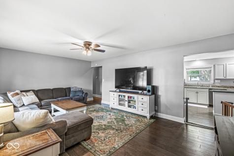 8644 Central Avenue Indianapolis IN 46240