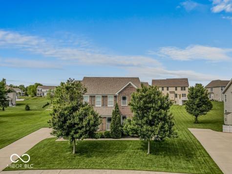 7058 Stoney Ridge Drive Columbus IN 47201