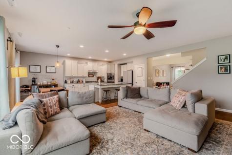 7058 Stoney Ridge Drive Columbus IN 47201