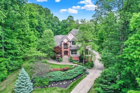 9410 Sandbury Road Indianapolis IN 46256