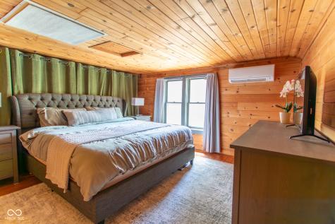 6191 Possum Trot Road Unionville IN 47468