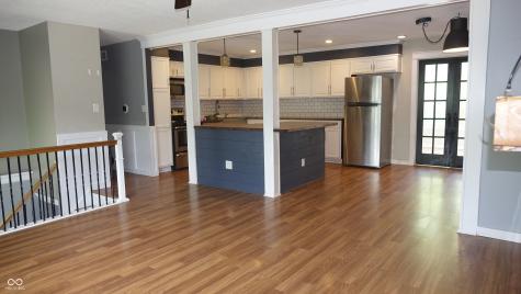 7417 Carolling Way Indianapolis IN 46237