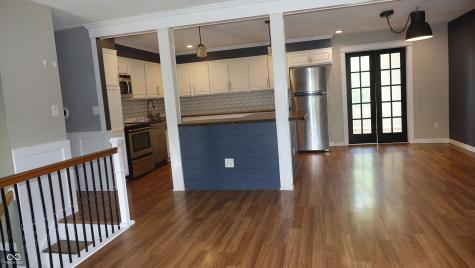 7417 Carolling Way Indianapolis IN 46237