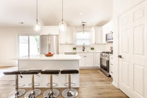 7301 Muirfield Place Indianapolis IN 46237