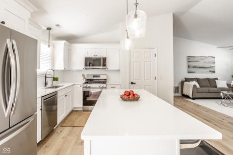 7301 Muirfield Place Indianapolis IN 46237