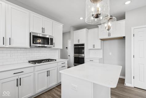 4246 Hayden Valley Drive Bargersville IN 46106