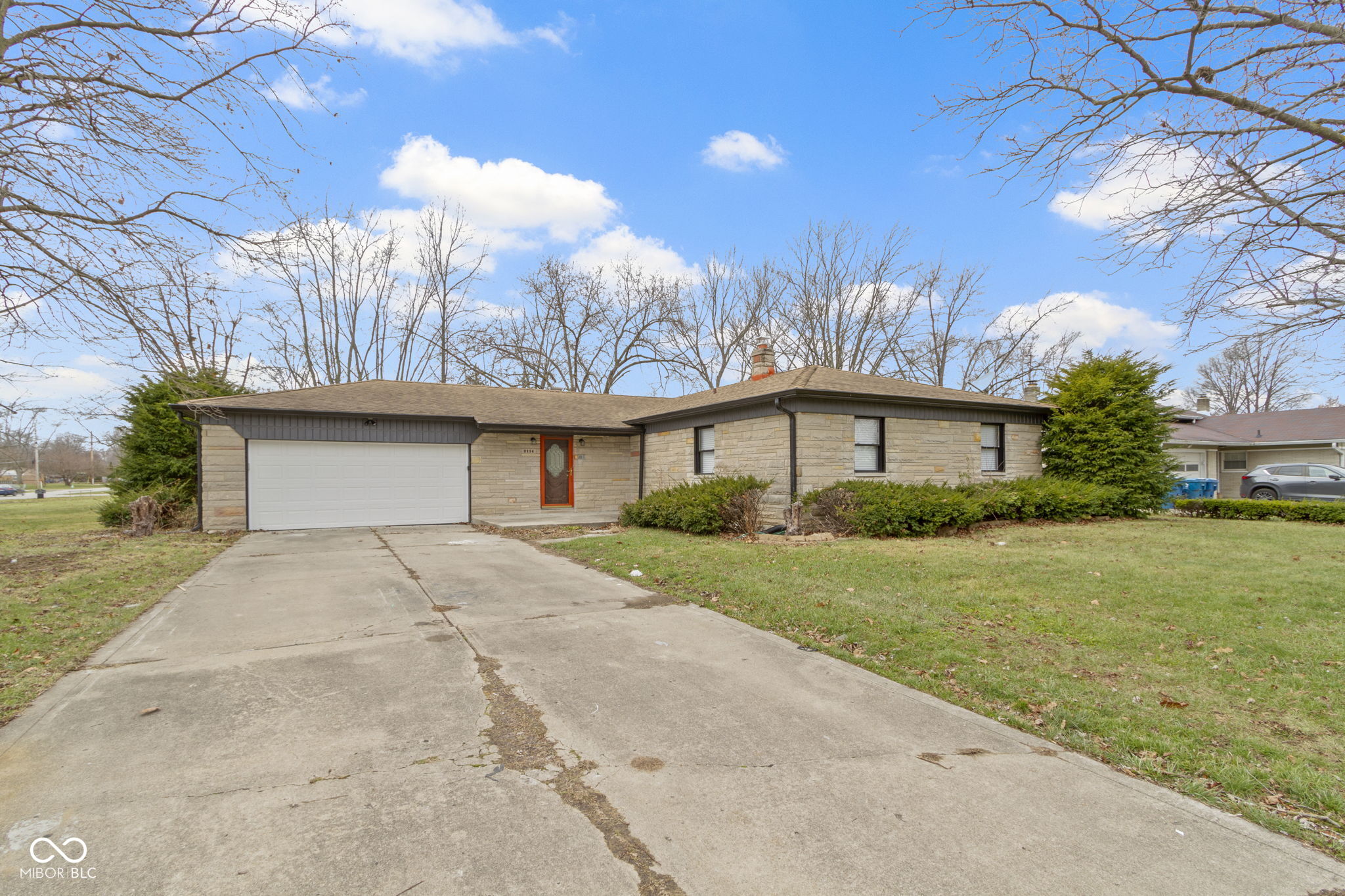 2114 Snead Circle Indianapolis IN 46229