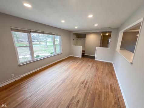 10209 Broadway Street Indianapolis IN 46280