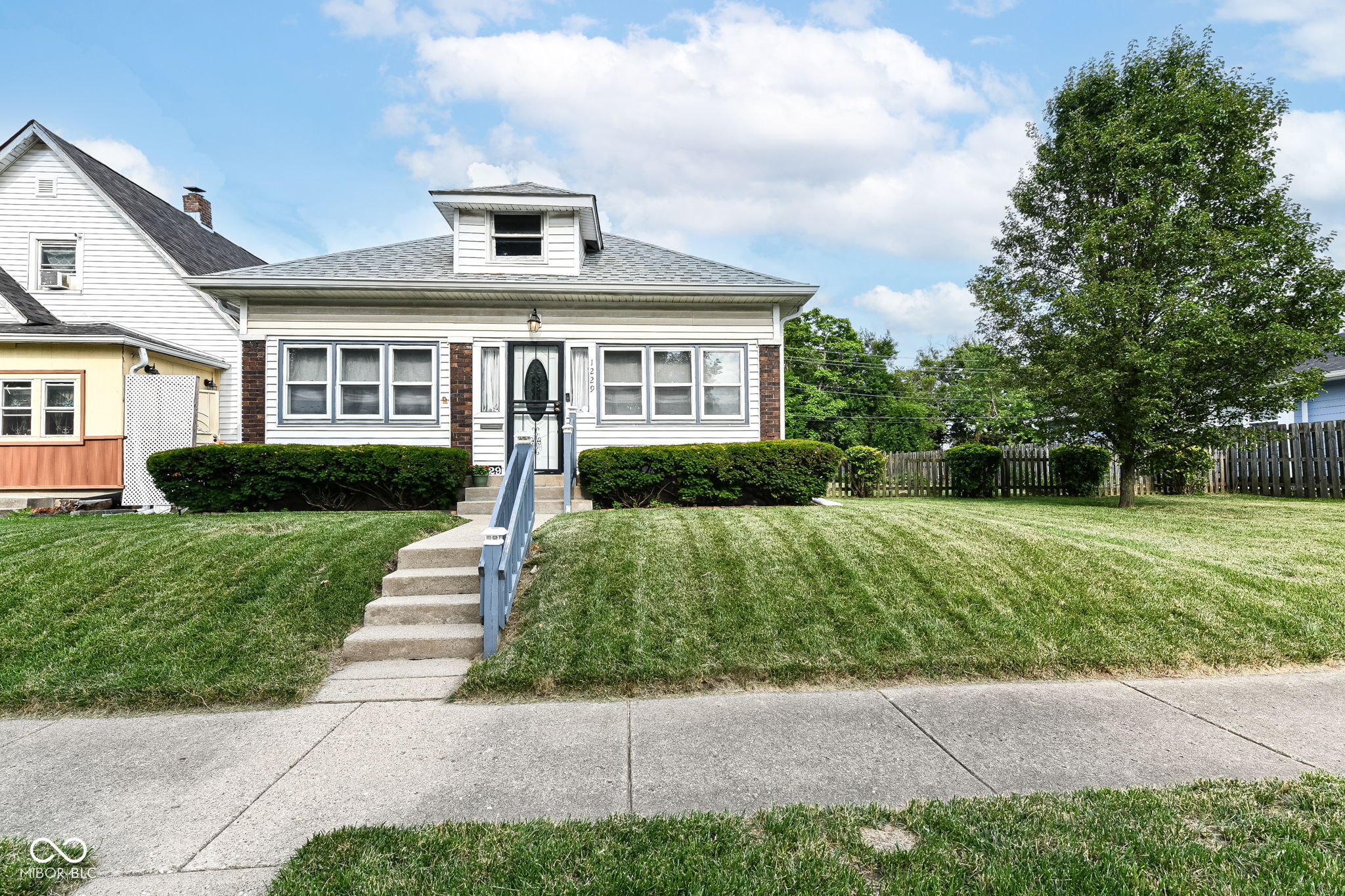 1229 N Pershing Avenue Indianapolis IN 46222