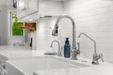 875 Baywood Court Columbus IN 47201