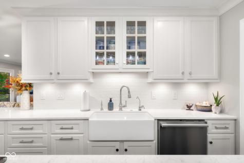 875 Baywood Court Columbus IN 47201