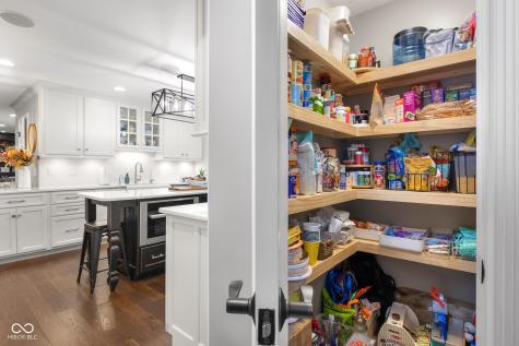 875 Baywood Court Columbus IN 47201