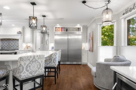 875 Baywood Court Columbus IN 47201