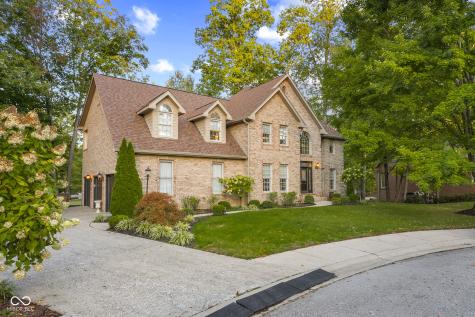 875 Baywood Court Columbus IN 47201