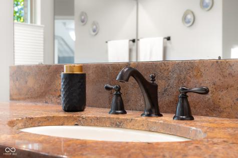 875 Baywood Court Columbus IN 47201