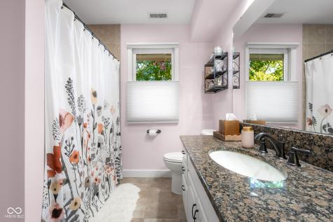 875 Baywood Court Columbus IN 47201