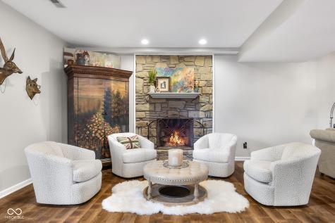 875 Baywood Court Columbus IN 47201