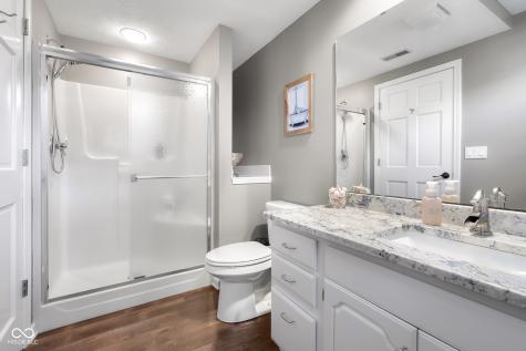 875 Baywood Court Columbus IN 47201