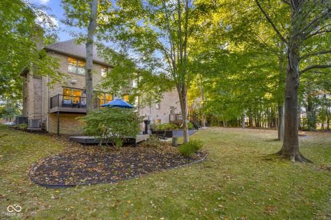 875 Baywood Court Columbus IN 47201