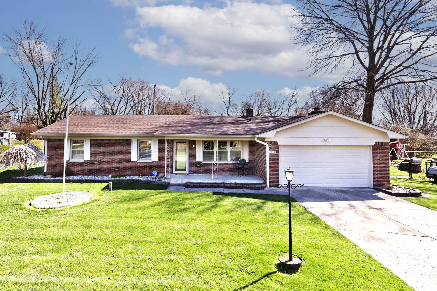 7423 Shamrock Drive Indianapolis IN 46217