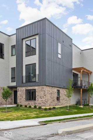 326 N Summit Street Indianapolis IN 46201